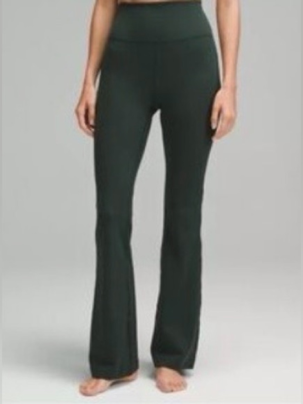 lululemon athletica size 6 super high rise flared